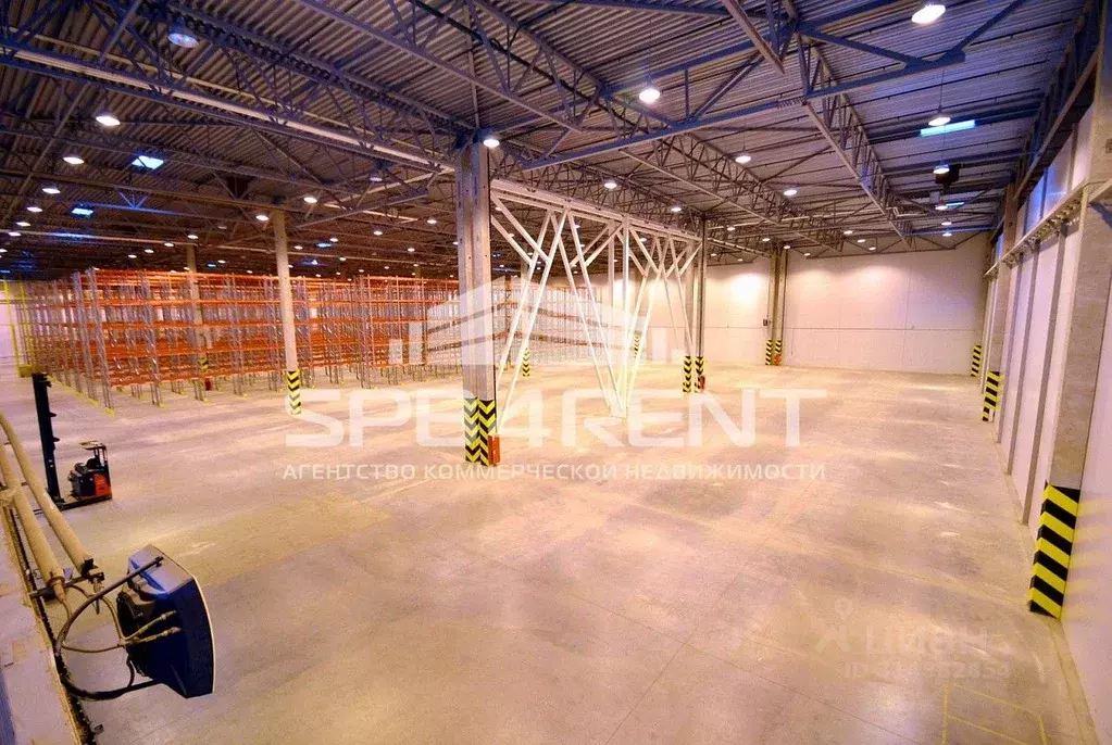 Склад в Санкт-Петербург пос. Шушары, Московское ш., 161к10Б (2792 м) - Фото 1