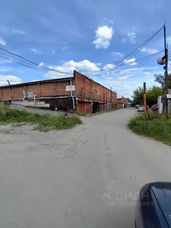 Гараж в Свердловская область, Екатеринбург ул. Монтажников, 2А (20 м) - Фото 1