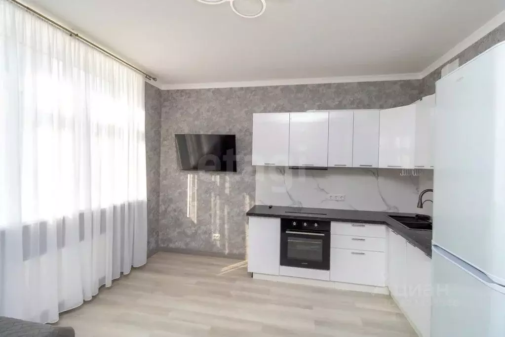 1-к кв. Тюменская область, Тюмень ул. Газовиков, 73к1 (32.9 м) - Фото 1