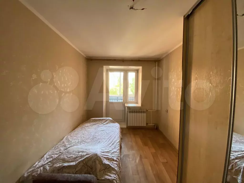 Комната 35 м в 3-к., 3/5 эт. - Фото 1