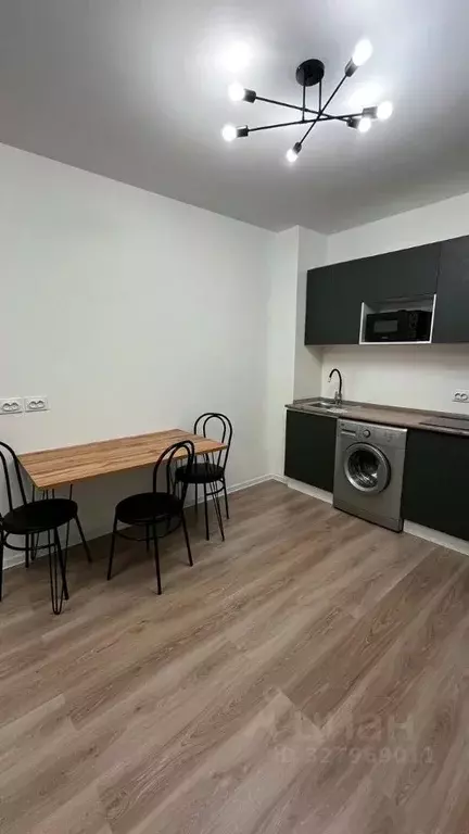 1-к кв. Санкт-Петербург ул. Пахомовская, 18к2 (33.7 м) - Фото 1