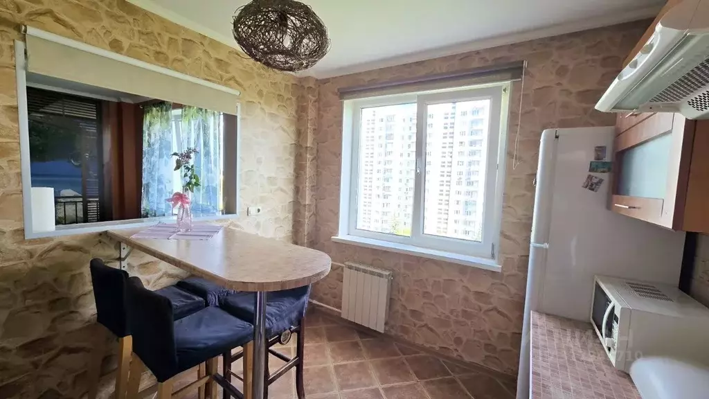 2-к кв. Москва ул. Кулакова, 2К1 (55.0 м) - Фото 0