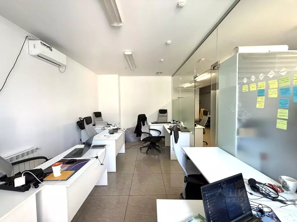 Офис в Краснодарский край, Краснодар ул. Красных Партизан, 218 (57 м) - Фото 2