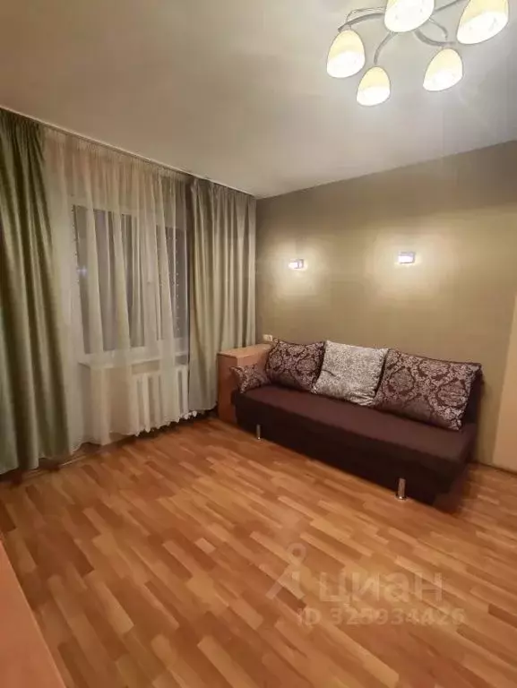 2-к кв. Орловская область, Мценск ул. Машиностроителей, 15/1 (55.0 м) - Фото 2