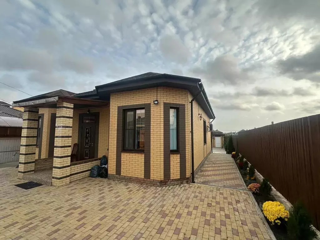 Дом в Ростовская область, Мясниковский район, Краснокрымское с/пос, ... - Фото 1