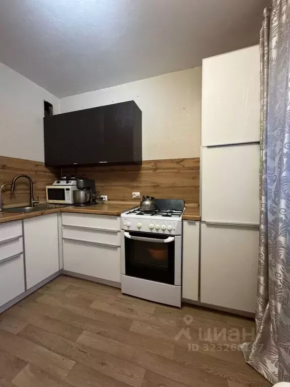 2-к кв. Нижегородская область, Нижний Новгород ул. Маршала Казакова, ... - Фото 2