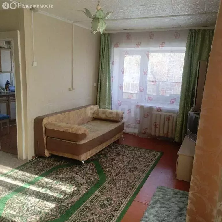 1-комнатная квартира: Омск, улица 10 лет Октября, 178 (30 м) - Фото 1