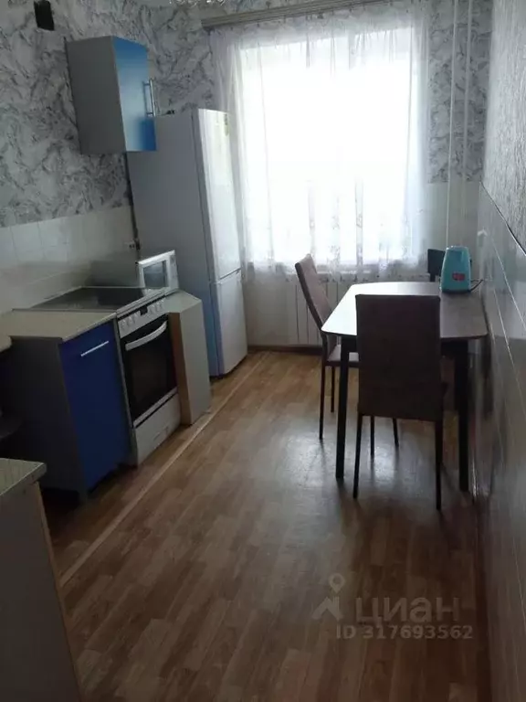 2-к кв. Красноярский край, Назарово ул. 30 лет ВЛКСМ, 52 (50.0 м) - Фото 0