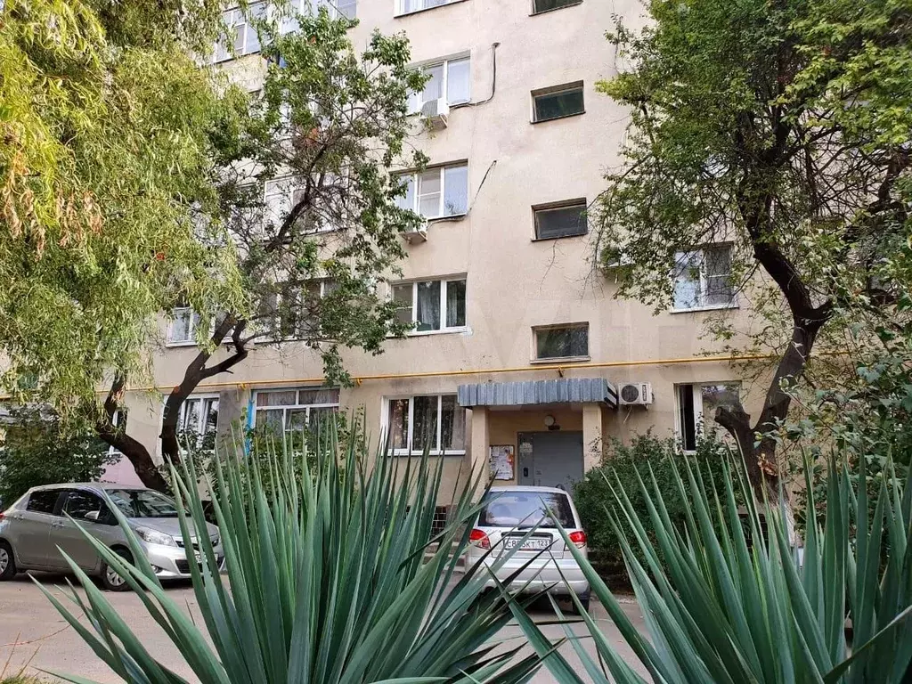 3-к. квартира, 60 м, 1/5 эт. - Фото 1