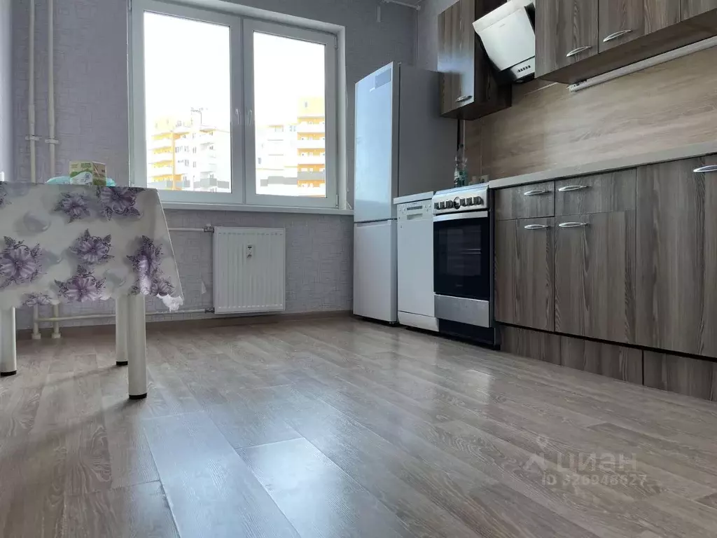 2-к кв. Санкт-Петербург пос. Парголово, ул. Тихоокеанская, 14к2 (70.0 ... - Фото 1