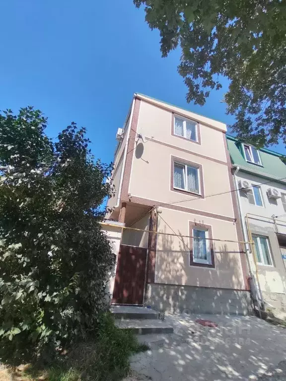 Дом в Краснодарский край, Геленджик Баргузинская ул., 1 (120 м) - Фото 0
