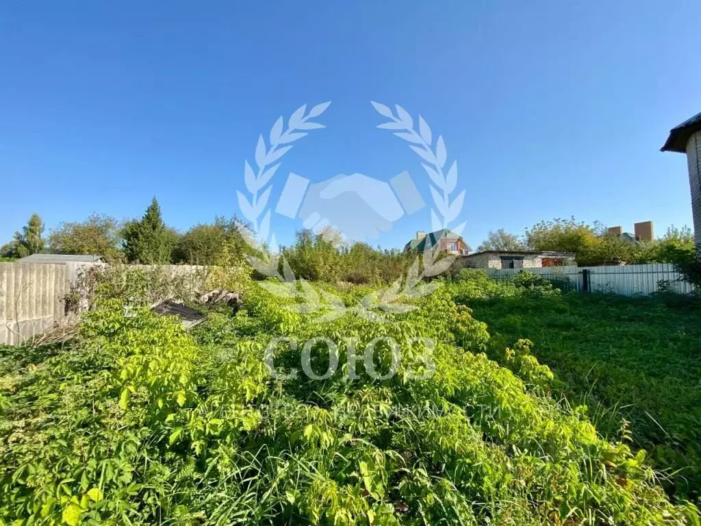 Участок в Калужская область, Кондрово Дзержинский район, ул. Суворова, ... - Фото 1