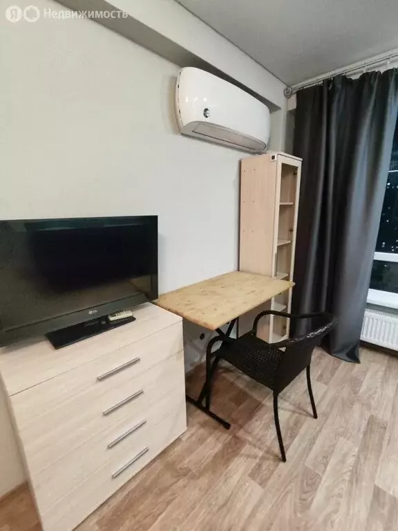 1-комнатная квартира: Волгоград, район Семь Ветров, улица 8-й ... - Фото 1