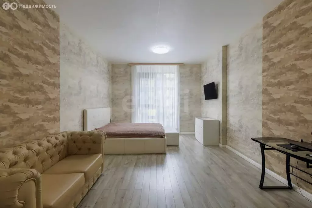 3-комнатная квартира: Санкт-Петербург, улица Жукова, 3 (122 м) - Фото 1