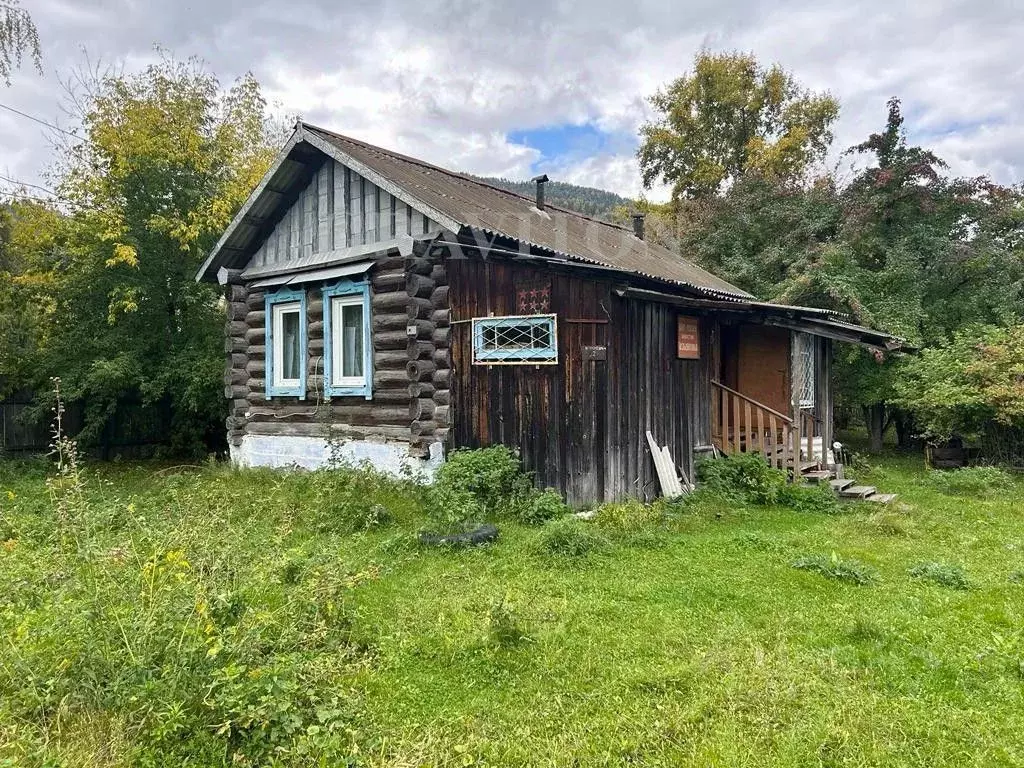 Участок в Алтай, Чемальский район, Узнезинское с/пос, с. Узнезя ул. ... - Фото 1