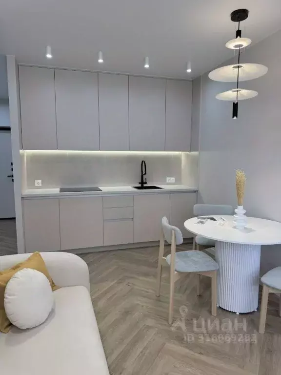 2-к кв. Иркутская область, Иркутск ул. Красноказачья, 84 (45.0 м) - Фото 1