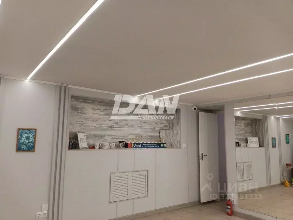 Помещение свободного назначения в Челябинская область, Челябинск ул. ... - Фото 1