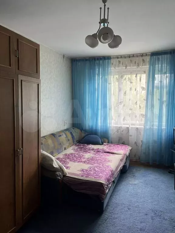 Комната 27,5 м в 3-к., 3/5 эт. - Фото 0