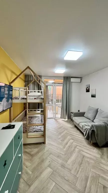Студия Краснодарский край, Сочи Веселая ул., 28А (45.0 м) - Фото 0