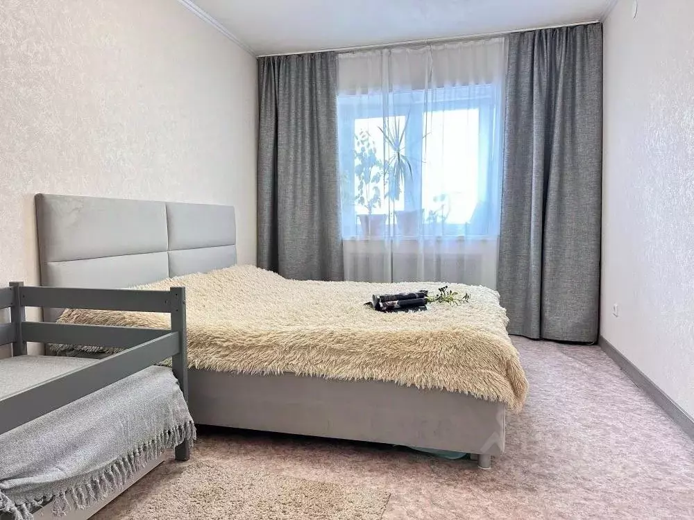 2-к кв. Иркутская область, Иркутск ул. Баумана, 235/7 (60.0 м) - Фото 1