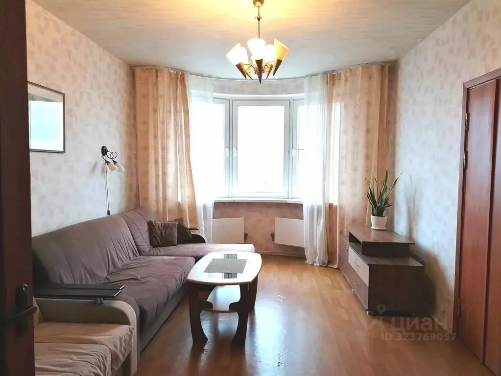 1-к кв. Москва Перекопская ул., 34к3 (36.8 м) - Фото 1