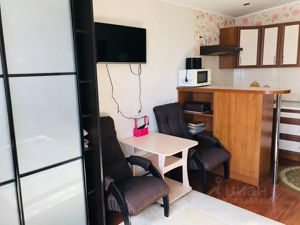 Дом в Крым, Ялта муниципальный округ, Никита пгт 26 (45 м) - Фото 1