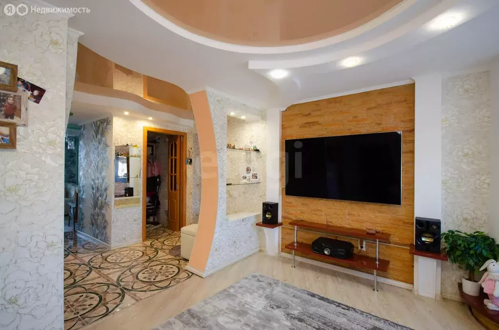 3-комнатная квартира: Тюмень, улица Революции, 181 (121.2 м) - Фото 2