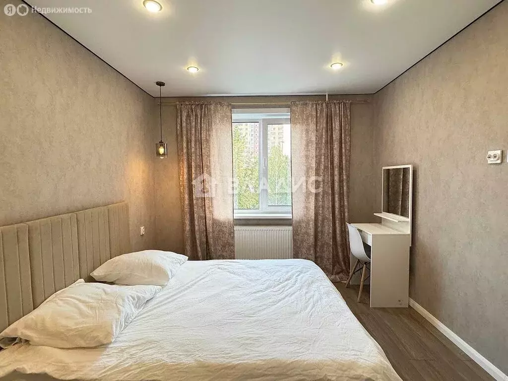 2-комнатная квартира: Казань, улица Адоратского, 8 (50 м) - Фото 1