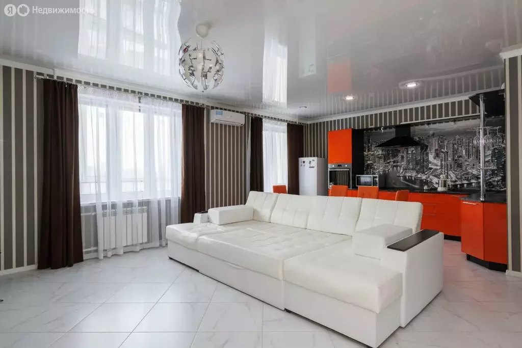 2-комнатная квартира: Брянск, улица Фокина, 125 (71 м) - Фото 1