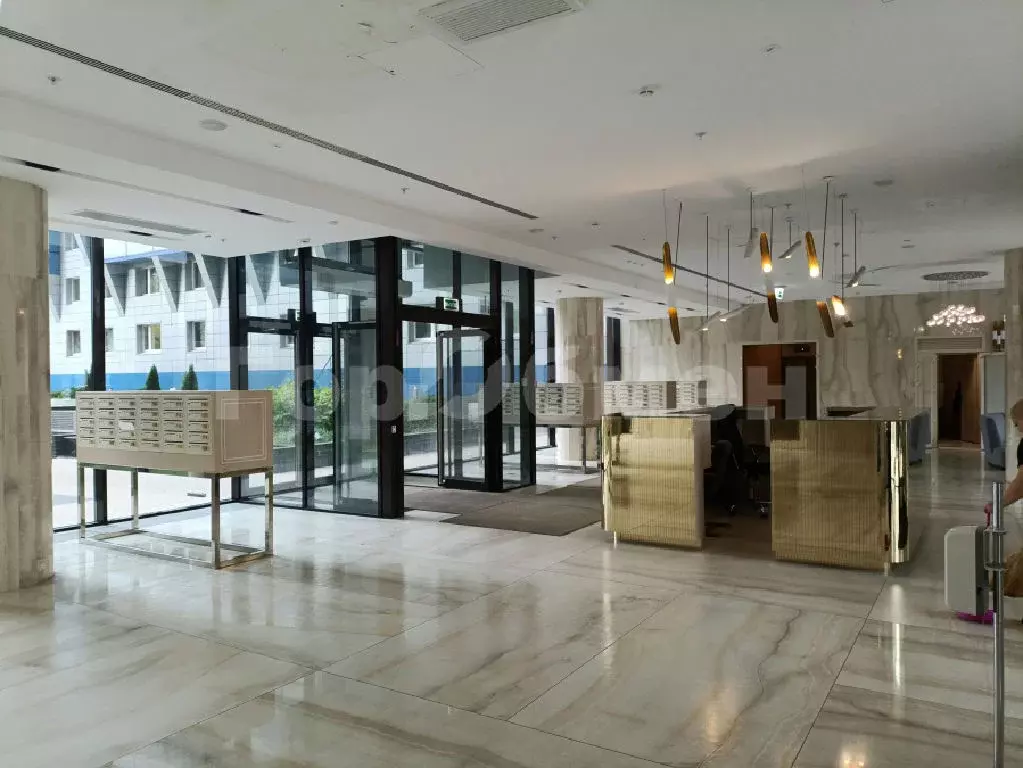 Продается 3-комнатная квартира - Фото 2