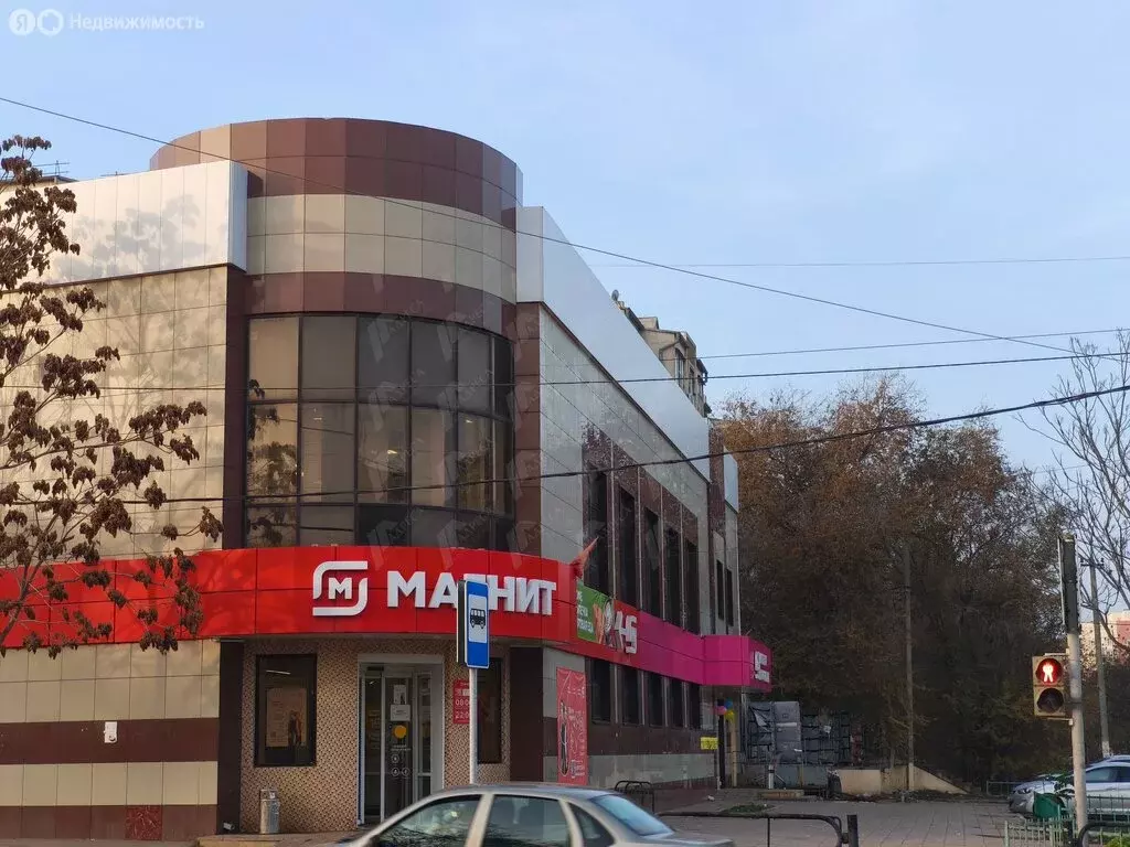 3-комнатная квартира: Астрахань, улица 11-й Красной Армии, 2к1 (81.4 ... - Фото 1