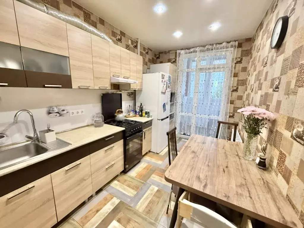 1-к кв. Крым, Симферополь ул. Луговая (37.0 м) - Фото 1