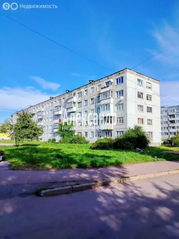 3-комнатная квартира: Советский, Садовая улица, 31 (62.2 м) - Фото 0