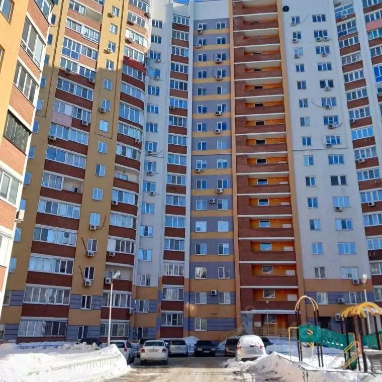 3-к кв. Самарская область, Самара ул. Шверника, 9 (87.0 м) - Фото 0