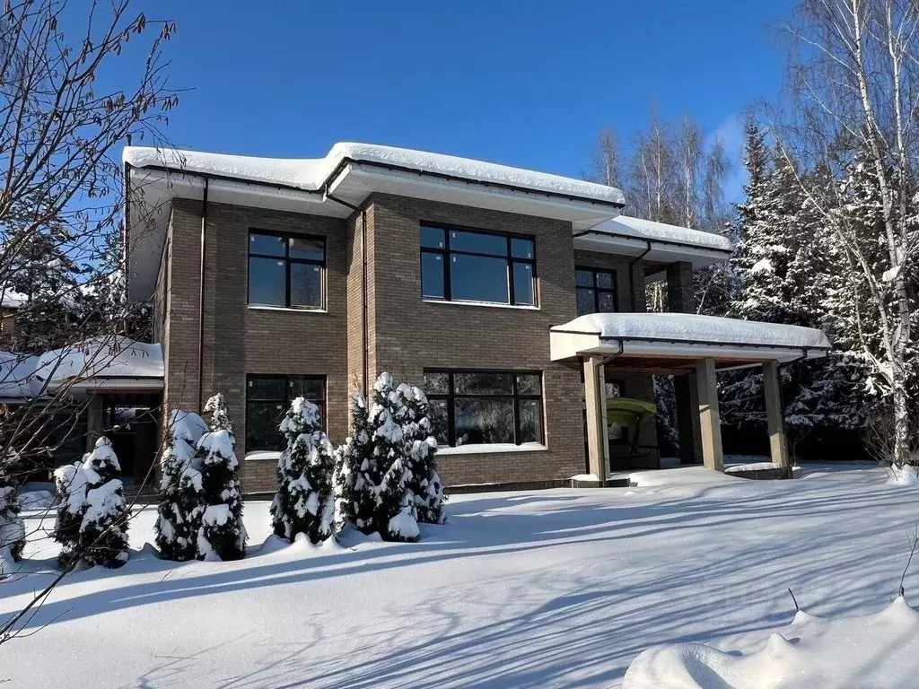 Дом в Московская область, Истра муниципальный округ, д. Лобаново ул. ... - Фото 1