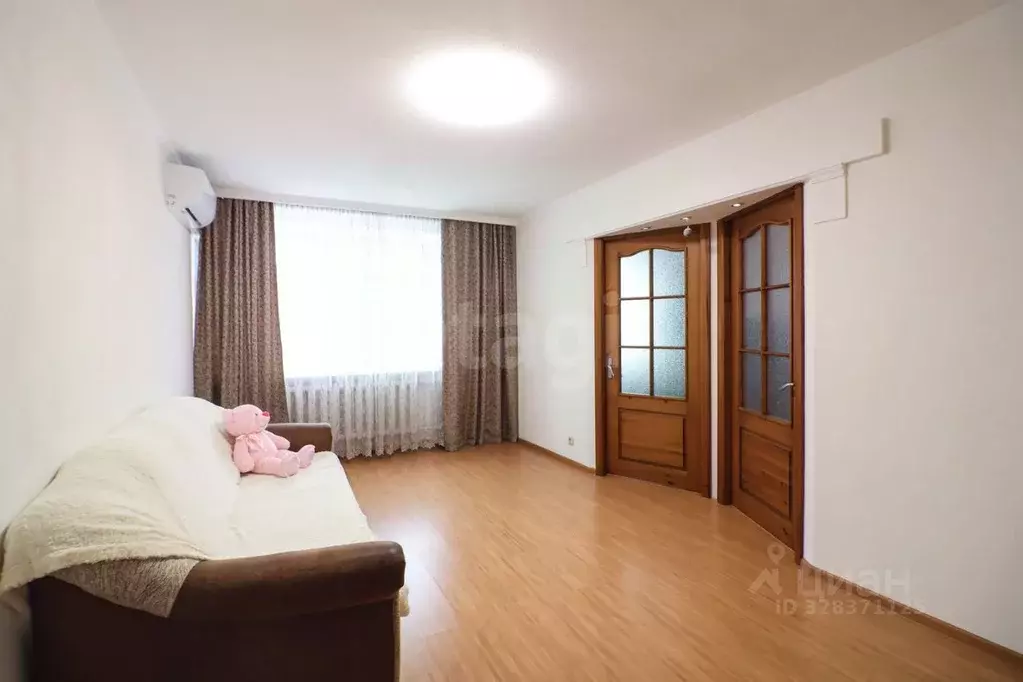 4-к кв. Алтайский край, Барнаул ул. 50 лет СССР, 13 (62.0 м) - Фото 1