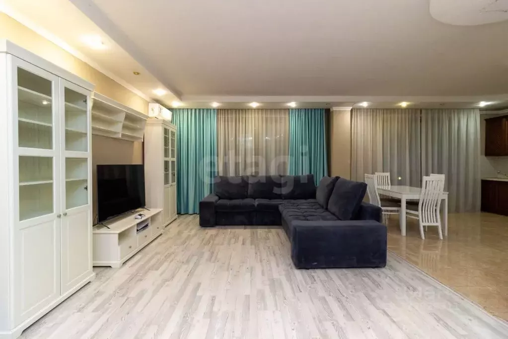 3-к кв. Красноярский край, Красноярск ул. Молокова, 1к4 (115.0 м) - Фото 1