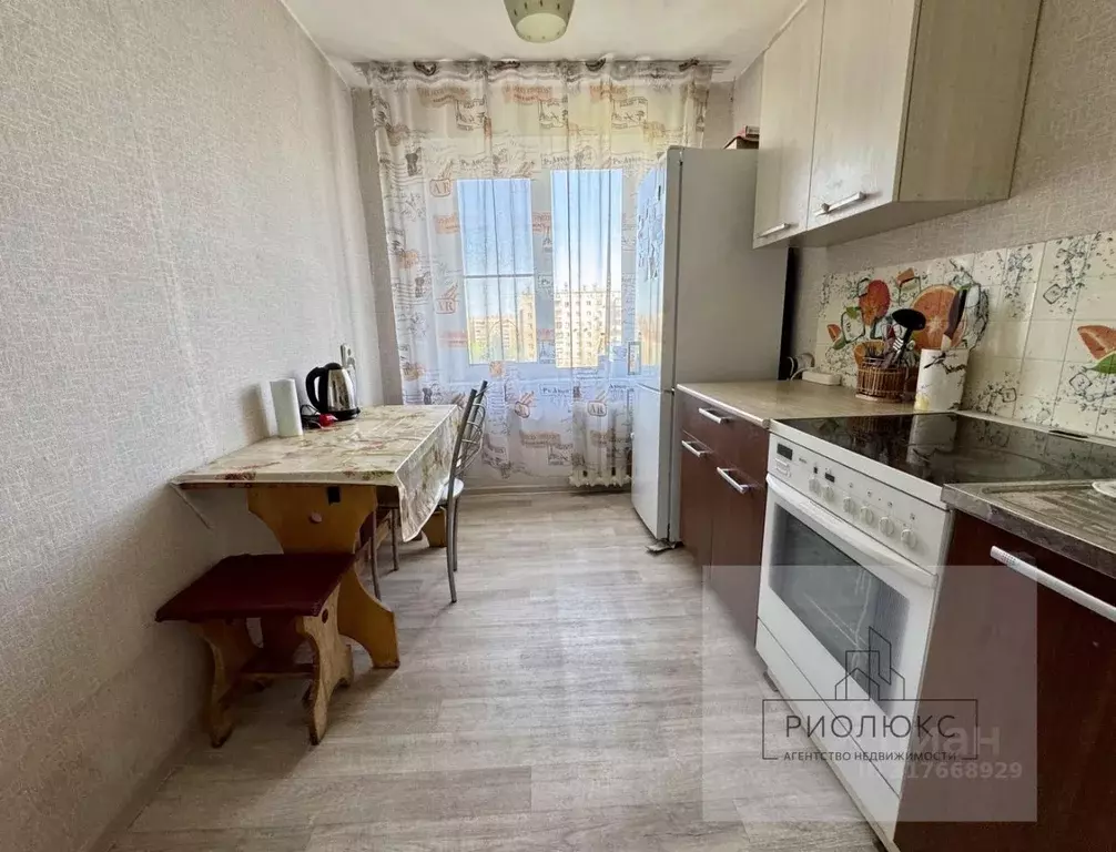 3-к кв. Челябинская область, Челябинск ул. Островского, 18 (63.6 м) - Фото 1