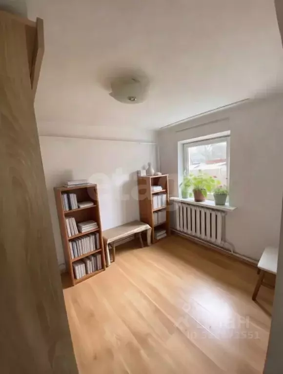 3-к кв. Калининградская область, Правдинский муниципальный округ, пос. ... - Фото 2