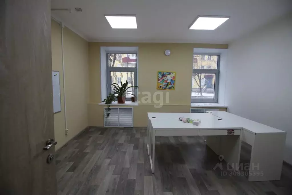 Офис в Вологодская область, Череповец ул. Металлургов, 2 (94 м) - Фото 1