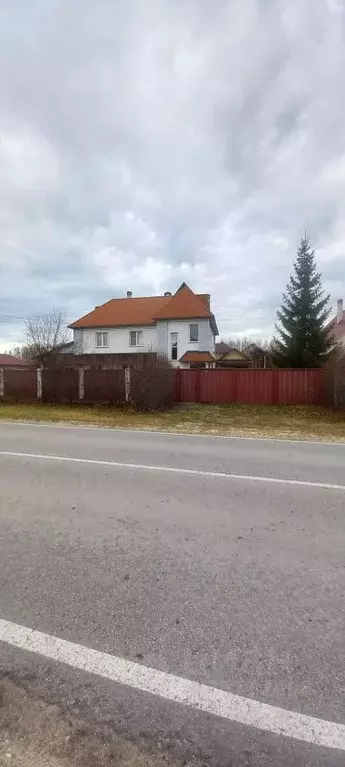 Дом в Липецкая область, Грязинский район, Ярлуковский сельсовет, с. ... - Фото 1