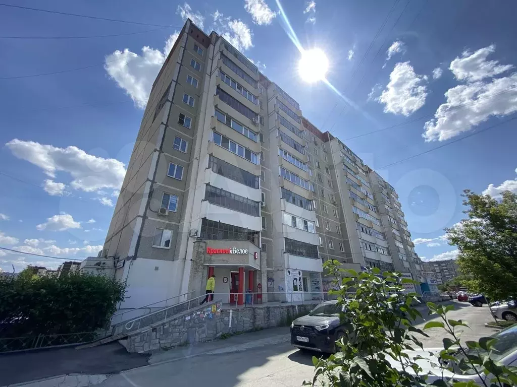 3-к. квартира, 80м, 3/10эт. - Фото 0