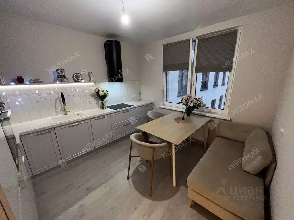 2-к кв. Санкт-Петербург бул. Измайловский, 9 (62.3 м) - Фото 1