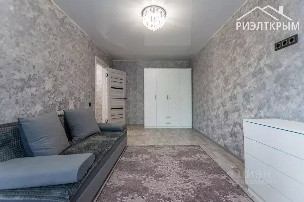1-к кв. Крым, Симферополь ул. Кечкеметская, 77 (30.0 м) - Фото 2