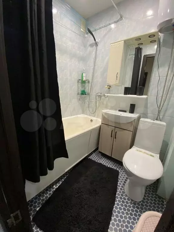 1-к. квартира, 33 м, 1/9 эт. - Фото 1