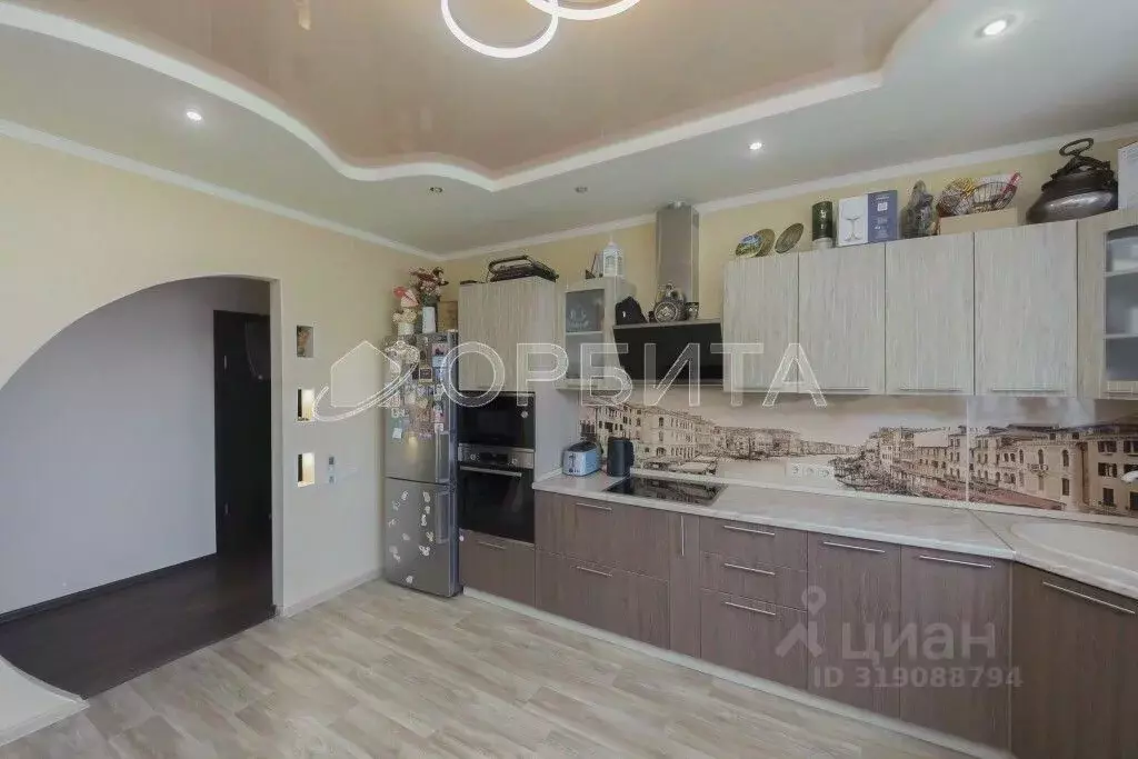 2-к кв. Тюменская область, Тюмень ул. Бориса Житкова, 5к1 (58.4 м) - Фото 0