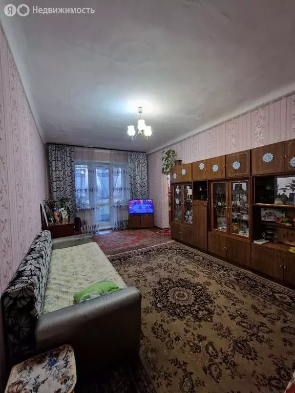 3-комнатная квартира: Мыски, посёлок Ключевой, 8-й квартал, 7 (76.4 м) - Фото 2