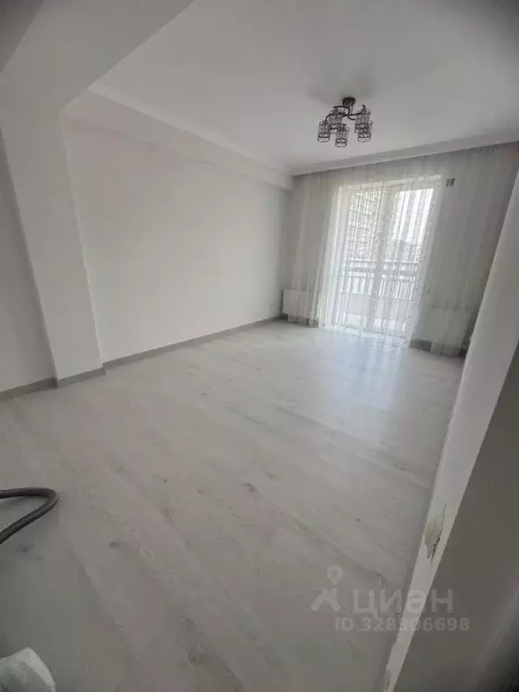 3-к кв. Ставропольский край, Кисловодск ул. Декабристов, 35Д (102.0 м) - Фото 2