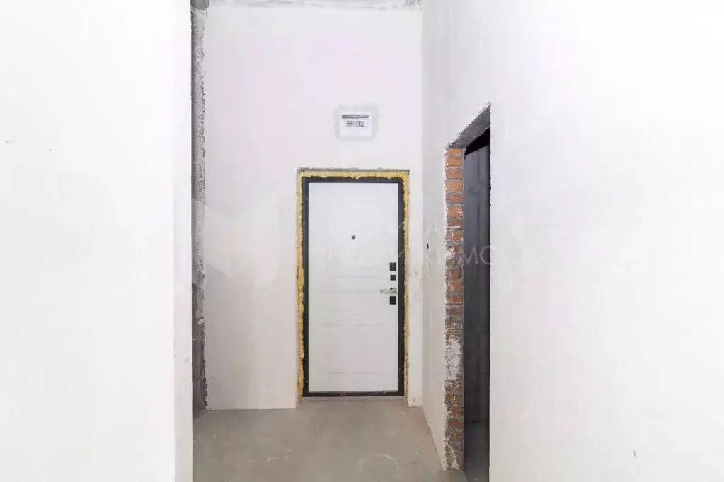 1-к кв. Тюменская область, Тюмень Ставропольская ул., 10 (41.7 м) - Фото 1