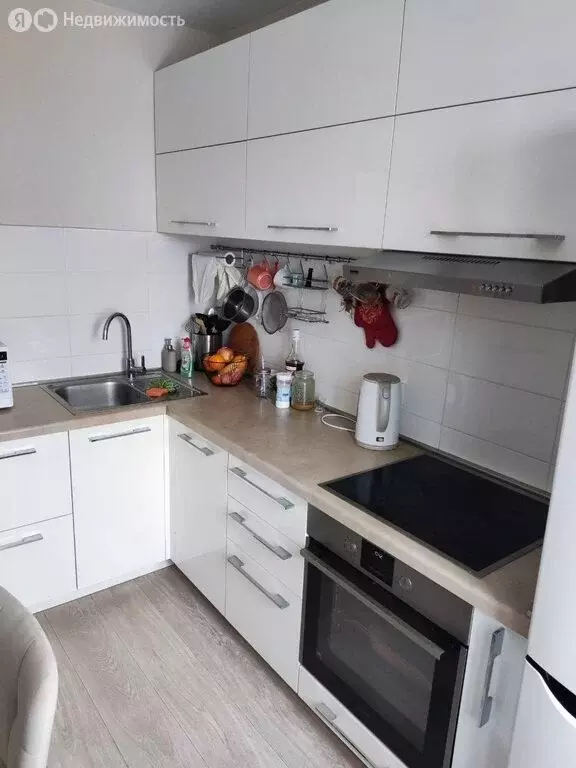 2-комнатная квартира: Северск, улица Калинина, 131 (49.8 м) - Фото 2